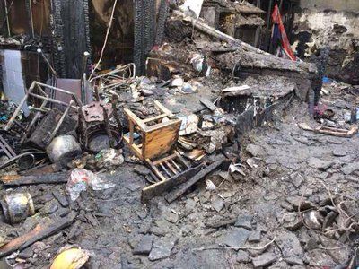 北京磁器口一胡同失火1死1失踪