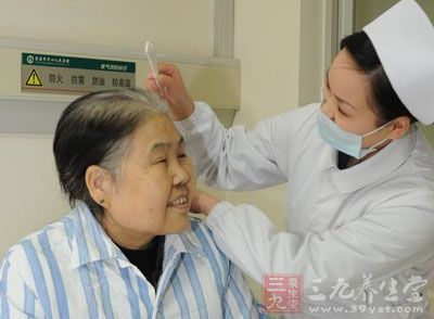 为了救助尘肺病矿工，预防尘肺病的发生，2004年11月，中国煤矿尘肺病防治基金会正式在民政部登记注册