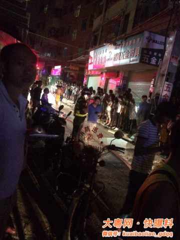 深圳宝安一出租屋内电动车充电引火灾 致7人死亡
