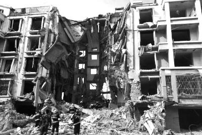 包头居民楼爆炸事故:5人死亡 25人受伤