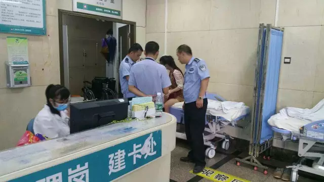 广西南宁王宫桥路段发生两车相撞事故 致3死1伤