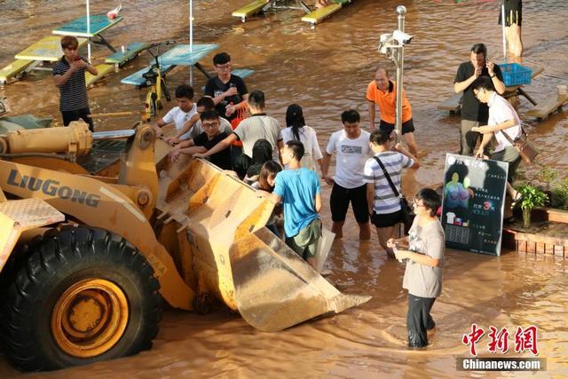 广西强降雨致39万人受灾8人遇难 经济损失14.6亿