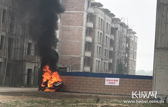 电动车火灾事故易发多发 “小火亡人”不容忽视