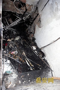 中央财经大学家属楼失火1人死亡2人重伤(组图)