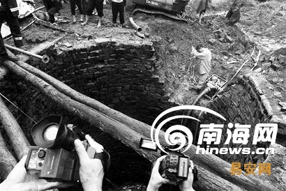 海南定安水井坍塌致3人死亡8人受伤(组图)