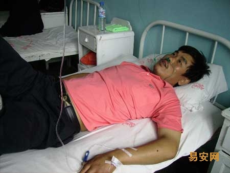 甘肃靖远一家造纸厂发生中毒事故致3死3伤(图)