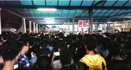 人员密集场所拥挤踩踏成因