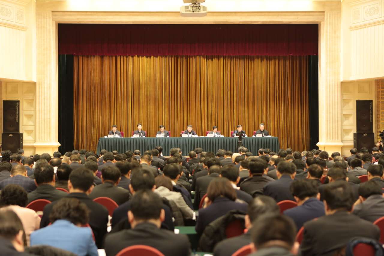 杨焕宁：为十九大胜利召开创造稳定安全生产环境