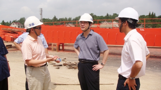 安全护卫江北新城建设