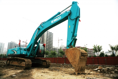 转变理念筑工程安全“堡垒”