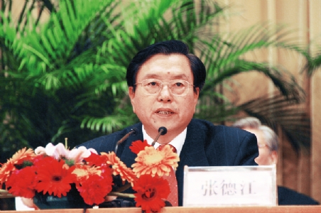 弘扬先进 爱岗敬业 全面加强煤矿班组安全建设