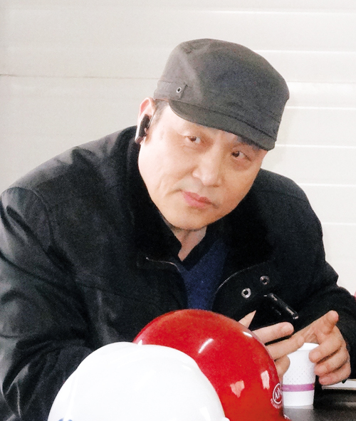 走一条“以少胜多”监管新路