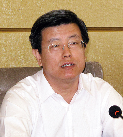 “软工硬做  虚工实做”