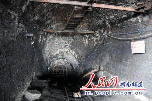 衡阳霞流冲矿难逃生：他们与死神擦身而过